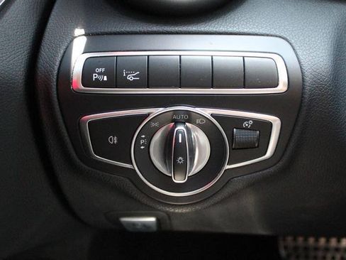 Used 2021 Mercedes-Benz C 63 AMG Sedan image 18