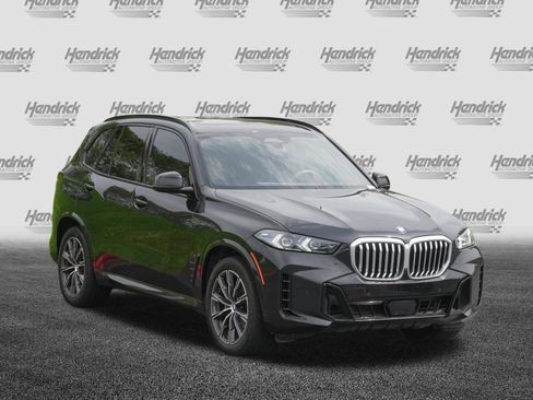 Certified 2024 BMW X5 sDrive40i w/ M Sport Package RWD image 2