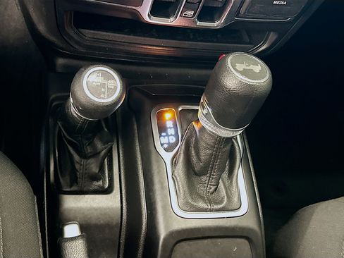 Used 2023 Jeep Wrangler Unlimited w/ 8.4" Radio Group AWD/4WD image 25