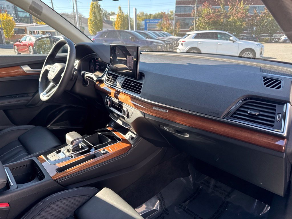 Used 2022 Audi Q5 2.0T Prestige w/ Prestige Package AWD/4WD image 32