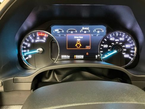Used 2022 Ford F250 Lariat w/ Lariat Ultimate Package AWD/4WD image 31
