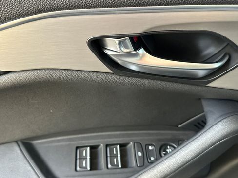 Used 2023 Acura TLX FWD image 13