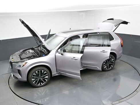 New 2026 Volvo XC90 B6 Ultra w/ Lounge Package image 53