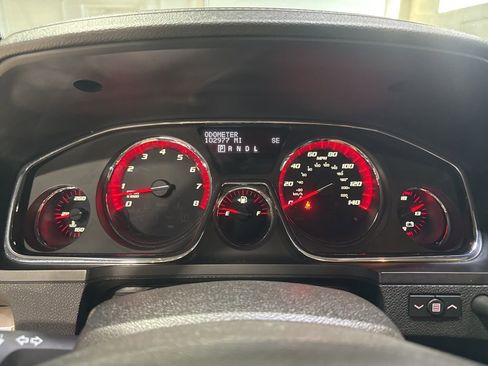 Used 2014 GMC Acadia Denali FWD image 17