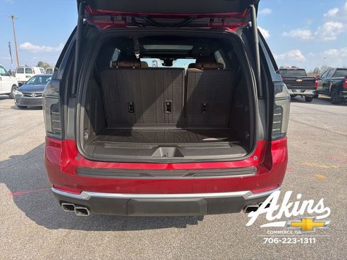 New 2026 Chevrolet Tahoe High Country w/ Sun And Tow Package AWD/4WD image 8