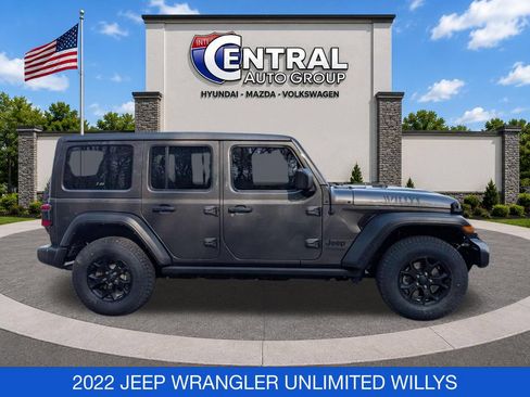 Used 2022 Jeep Wrangler Unlimited Sport AWD/4WD image 9