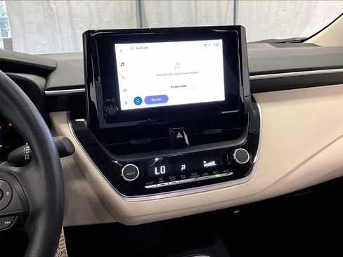 Used 2026 Toyota Corolla LE image 6