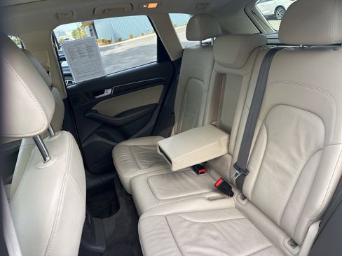 Used 2017 Audi Q5 2.0T Premium image 25