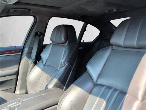 Used 2014 BMW M5 RWD image 11