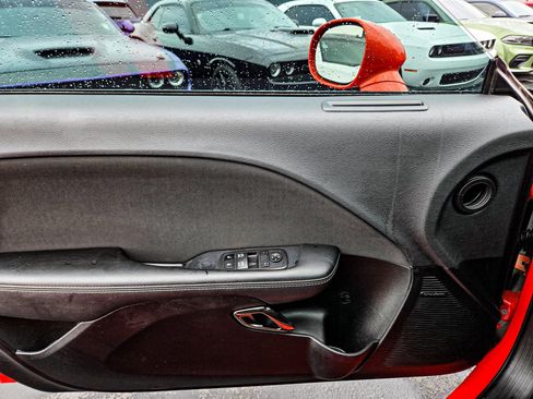 Used 2023 Dodge Challenger SRT Hellcat image 40