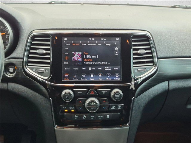Used 2019 Jeep Grand Cherokee Altitude RWD image 15