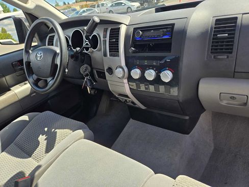 Used 2009 Toyota Tundra 4x4 Double Cab image 11