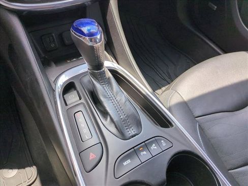 Used 2019 Chevrolet Volt Premier w/ Driver Confidence II Package FWD image 12