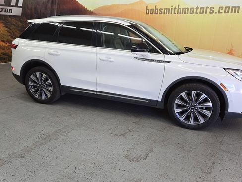 Used 2021 Lincoln Corsair Reserve w/ Equipment Group 201A image 20