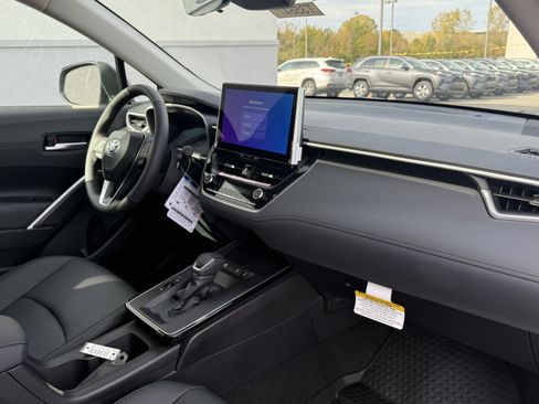New 2026 Toyota Corolla Cross XLE image 22
