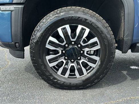 Used 2026 GMC Sierra 2500 Denali Ultimate image 14