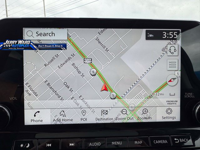 Used 2025 Nissan Pathfinder Platinum FWD image 11