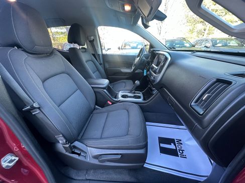 Used 2019 Chevrolet Colorado LT w/ LT Convenience Package image 21