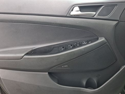 Used 2021 Hyundai Tucson Limited FWD image 13