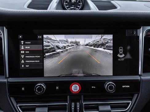 Used 2026 Porsche Macan Turbo image 18