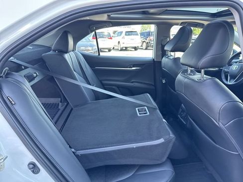 Used 2020 Toyota Camry XSE AWD/4WD image 17