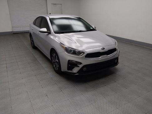 Used 2021 Kia Forte LXS FWD image 13