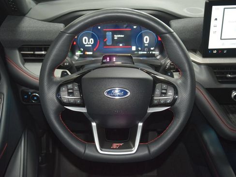 Used 2025 Ford Explorer ST w/ Sun And Sound Package AWD/4WD image 30
