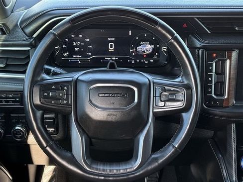 Used 2023 GMC Yukon Denali Ultimate w/ LPO, Floor Liner Package image 21