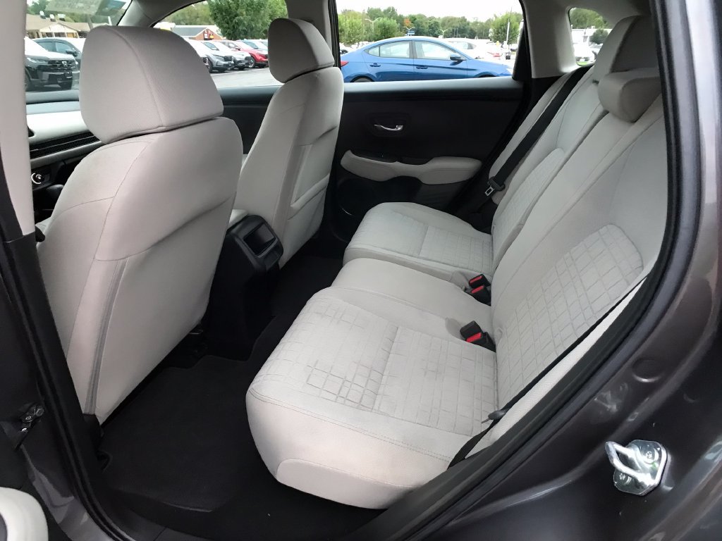 Certified 2024 Honda HR-V LX image 9
