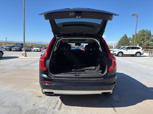 Used 2020 Volvo XC90 T5 Momentum w/ Protection Package Premier image 28