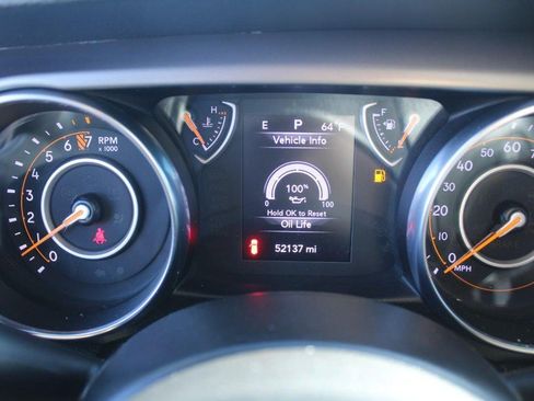 Used 2020 Jeep Wrangler Sport AWD/4WD image 18