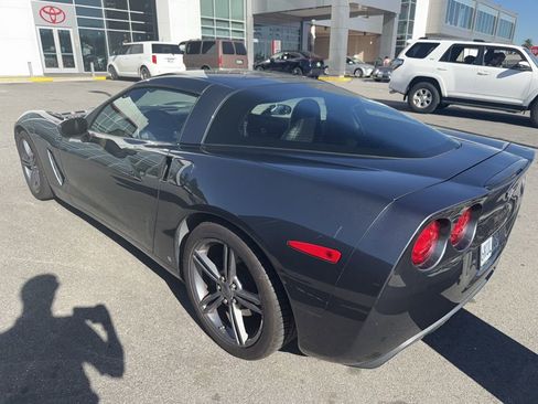 Used 2009 Chevrolet Corvette Coupe image 13