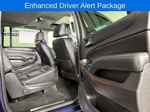 Used 2018 Chevrolet Suburban LT image 18