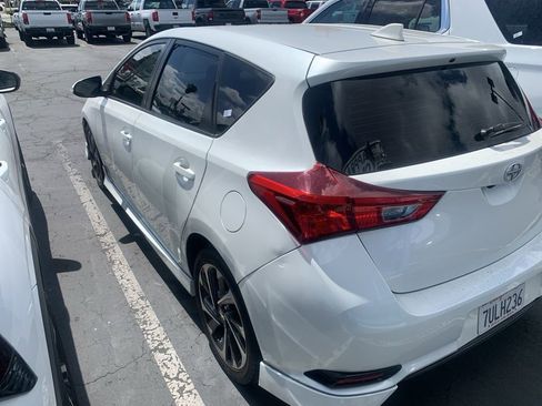 Used 2016 Scion iM image 7