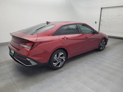 Used 2025 Hyundai Elantra Sport FWD image 10