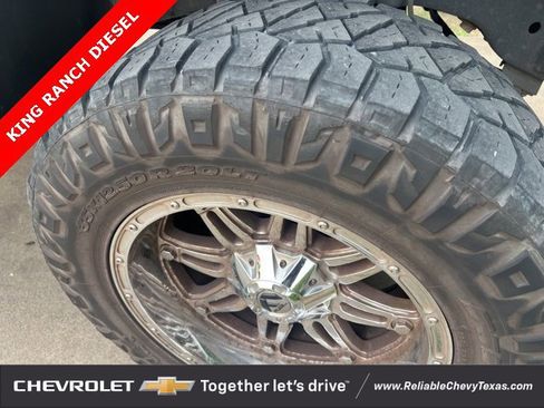 Used 2012 Ford F250 King Ranch w/ King Ranch w/Chrome Pkg image 34