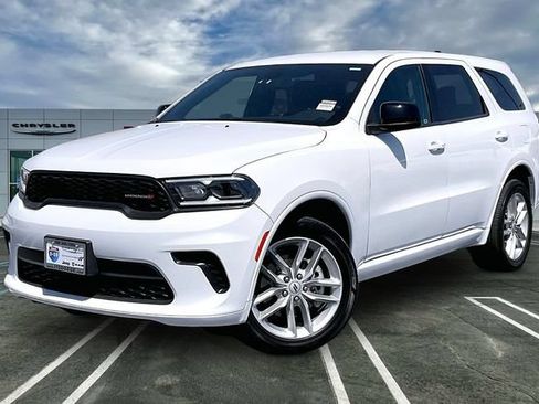 Used 2025 Dodge Durango GT AWD/4WD image 1