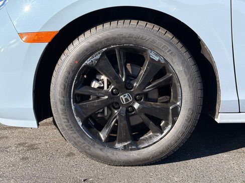 Used 2023 Honda Odyssey Sport image 10