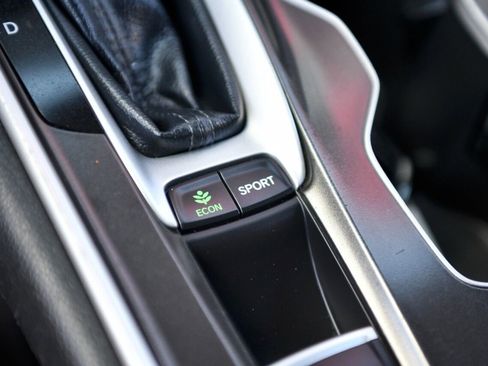 Used 2020 Honda Accord Sport image 26