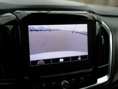 Used 2020 Chevrolet Traverse LT w/ Driver Confidence II Package image 15