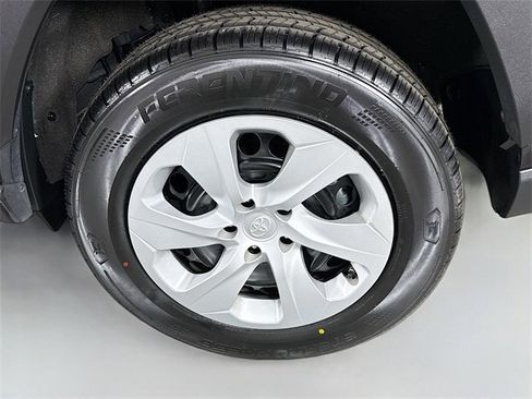 Certified 2025 Toyota RAV4 LE image 29