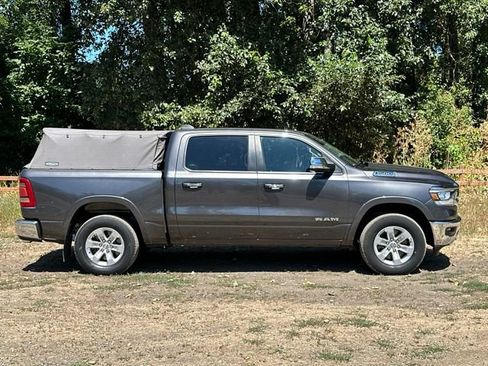 Used 2021 RAM 1500 Laramie AWD/4WD image 10