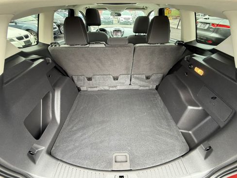 Used 2015 Ford Escape SE w/ Equipment Group 201A AWD/4WD image 12