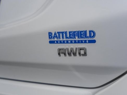 Used 2024 Chevrolet Equinox LS w/ Driver Confidence II Package image 7