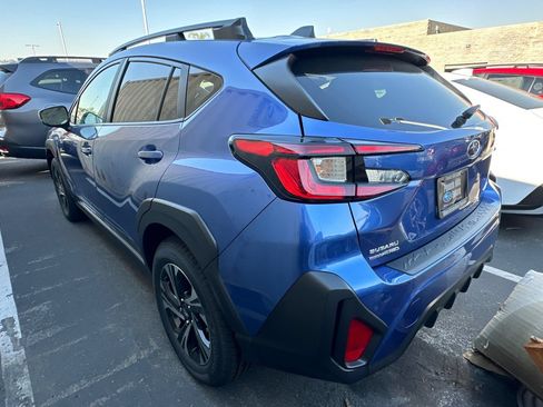 Certified 2025 Subaru Crosstrek 2.5i Premium AWD/4WD image 3