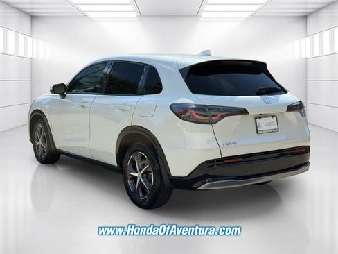 Certified 2024 Honda HR-V EX-L image 4