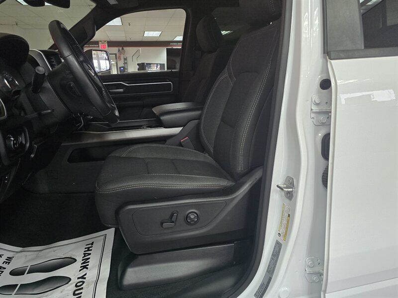 Used 2020 RAM 1500 Big Horn AWD/4WD image 9