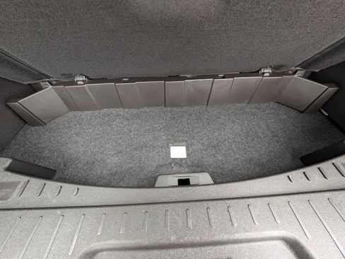 Used 2015 Chevrolet Traverse LT w/ Style and Technology Package image 42