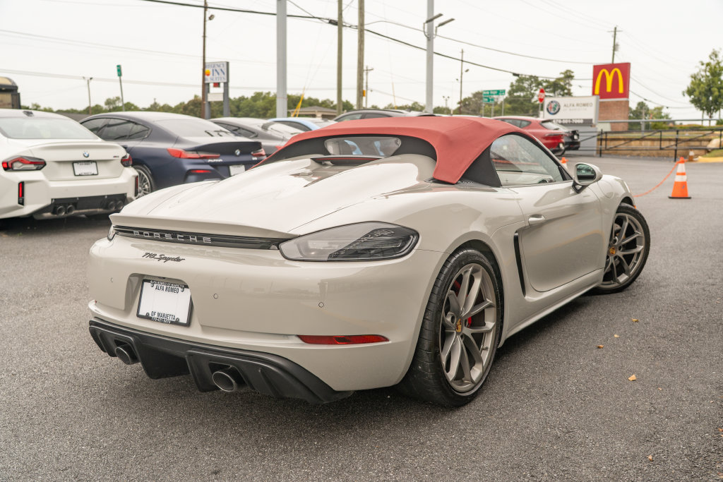 Used 2022 Porsche 718 Boxster Spyder RWD image 8