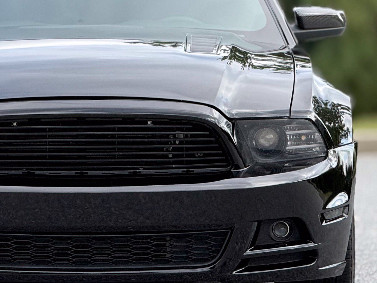 Used 2014 Ford Mustang GT RWD image 15